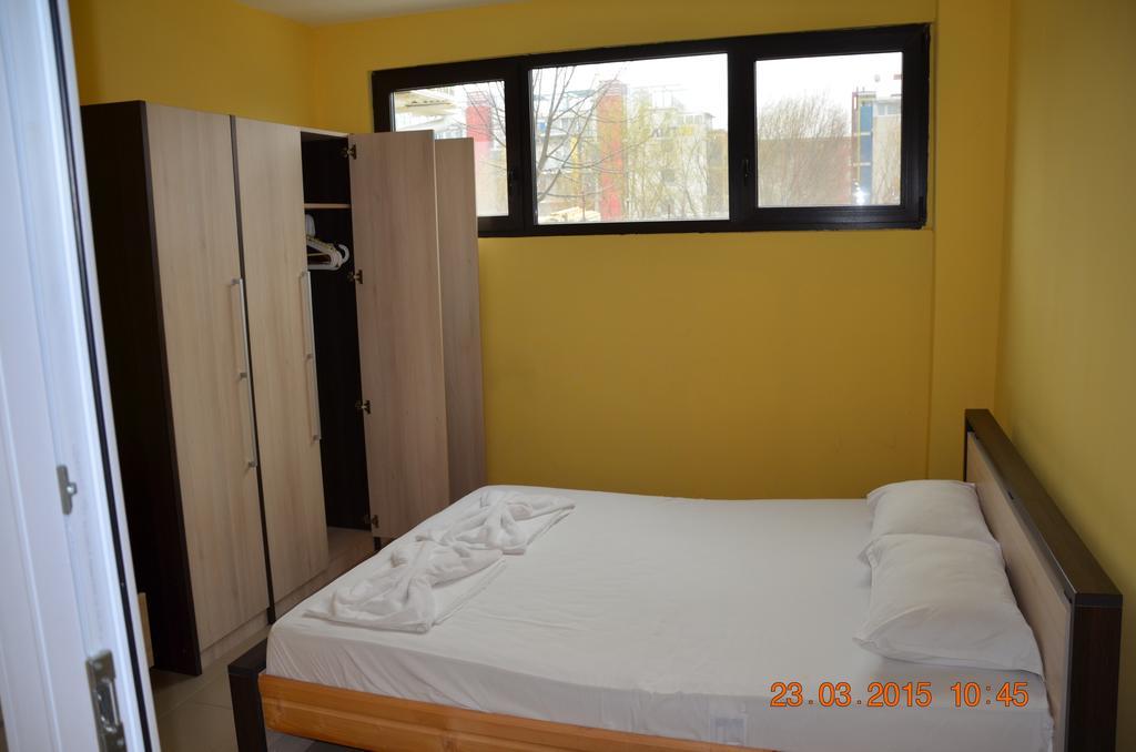 Elit 2 Apartment Sunny Beach Oda fotoğraf